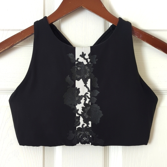 Athleta Powervita Rose Stripe Round Neck Crossback Pullover Sports Bra Black S - Picture 1 of 10